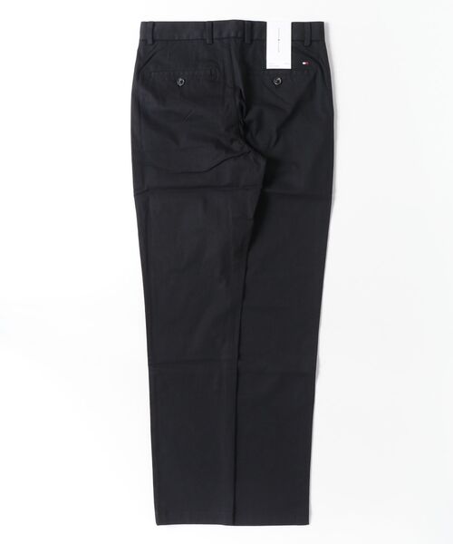 TOMMY HILFIGER(トミーヒルフィガー)の「デントン ストレートツイル チノパンツ(チノパンツ・メンズ・ブラック/ネイビー・30inch/34inch/36inch)」の3枚目の写真