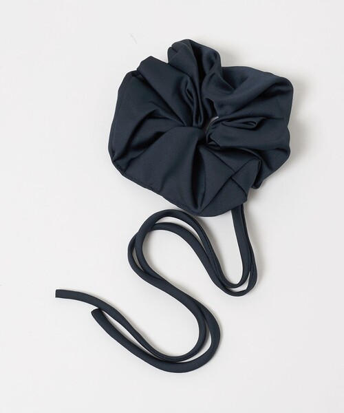 UNITED ARROWS(ユナイテッドアローズ)の「ストリング シュシュ(シュシュ・レディース・ブラック/ネイビー・FREE)」の3枚目の写真