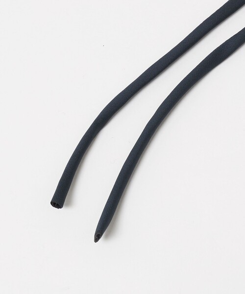 UNITED ARROWS(ユナイテッドアローズ)の「ストリング シュシュ(シュシュ・レディース・ブラック/ネイビー・FREE)」の5枚目の写真