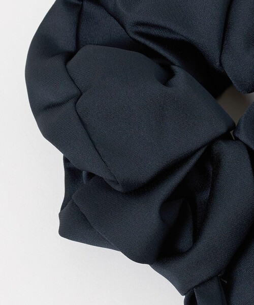 UNITED ARROWS(ユナイテッドアローズ)の「ストリング シュシュ(シュシュ・レディース・ブラック/ネイビー・FREE)」の6枚目の写真