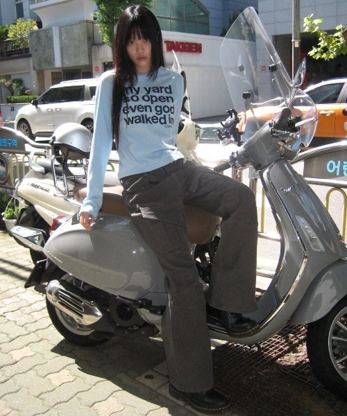 Openyard（オープンヤード）の「『Openyard/オープンヤード』MY YARD LONG SLEEVE TEE/MY YARD長袖Tシャツ（Tシャツ/カットソー・レディース・ホワイト/ライトブルー/イエロー/チャコールグレー・L/M/S）」の7枚目の写真