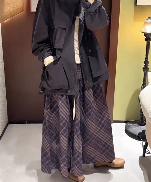 SHERU（シェル）の「ヴィンテージチェック ティアードギャザーロングスカート ハイウエスト A ライン（スカート・レディース・パープル・M）」の2枚目の写真