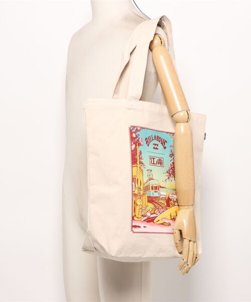 BILLABONG(ビラボン)の「BILLABONG メンズ ENODEN TOTEBAG トートバッグ 【江ノ電×BILLABONG】【2026年秋冬モデル】(トートバッグ・メンズ・ブラック系その他/サンドベージュ/オフホワイト・FREE)」の7枚目の写真