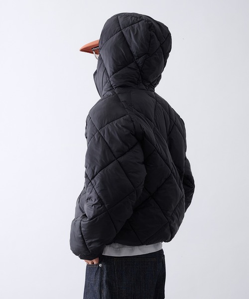 Perushu(ペルーシュ)の「Diamond Quilted Volume Puffer Hood Jacke/ダイヤキルト ボリューム パファーフードジャケット(ブルゾン・メンズ・ライトブルー/ブラック/カーキ/ベージュ・MEDIUM/SMALL/LARGE)」の8枚目の写真