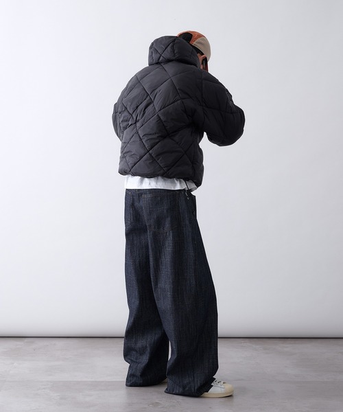 Perushu(ペルーシュ)の「Diamond Quilted Volume Puffer Hood Jacke/ダイヤキルト ボリューム パファーフードジャケット(ブルゾン・メンズ・ライトブルー/ブラック/カーキ/ベージュ・MEDIUM/SMALL/LARGE)」の15枚目の写真