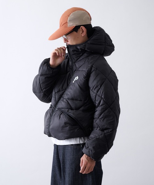 Perushu(ペルーシュ)の「Diamond Quilted Volume Puffer Hood Jacke/ダイヤキルト ボリューム パファーフードジャケット(ブルゾン・メンズ・ライトブルー/ブラック/カーキ/ベージュ・MEDIUM/SMALL/LARGE)」の6枚目の写真