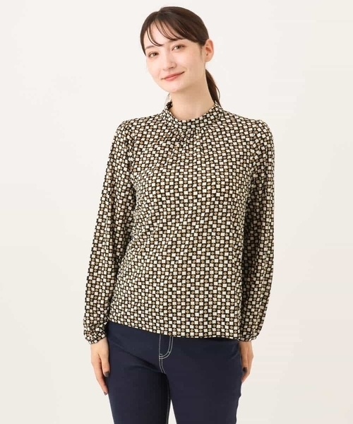 MK MICHEL KLEIN（エムケーミッシェルクラン）の「[洗える]スクエア幾何柄スタンドネックカットソー（Tシャツ/カットソー・レディース・ブルー/ベージュ・38）」の21枚目の写真