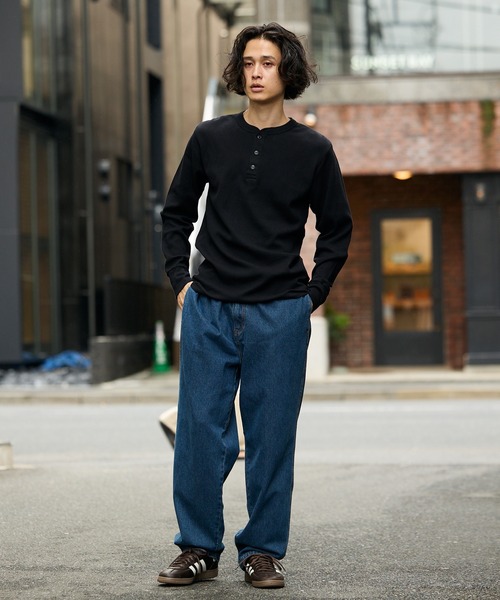 HANES（ヘインズ）の「Hanes/ヘインズ TH L S HENLY NECK T サーマルヘンリーネックロンT カジュアル きれいめ ワッフル メンズ レディース 2026秋冬 秋服（Tシャツ/カットソー・メンズ・ホワイト/ブラック/ヘザーグレー・S/M/L/XL）」の17枚目の写真