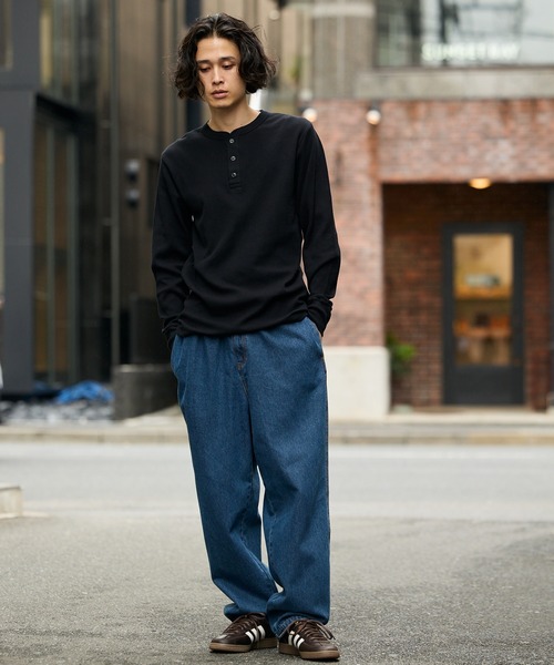 HANES（ヘインズ）の「Hanes/ヘインズ TH L S HENLY NECK T サーマルヘンリーネックロンT カジュアル きれいめ ワッフル メンズ レディース 2026秋冬 秋服（Tシャツ/カットソー・メンズ・ホワイト/ブラック/ヘザーグレー・S/M/L/XL）」の16枚目の写真
