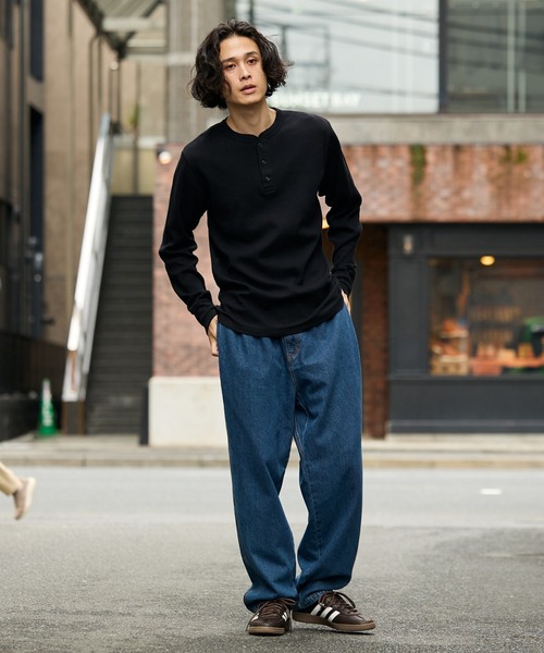 HANES（ヘインズ）の「Hanes/ヘインズ TH L S HENLY NECK T サーマルヘンリーネックロンT カジュアル きれいめ ワッフル メンズ レディース 2026秋冬 秋服（Tシャツ/カットソー・メンズ・ホワイト/ブラック/ヘザーグレー・S/M/L/XL）」の21枚目の写真