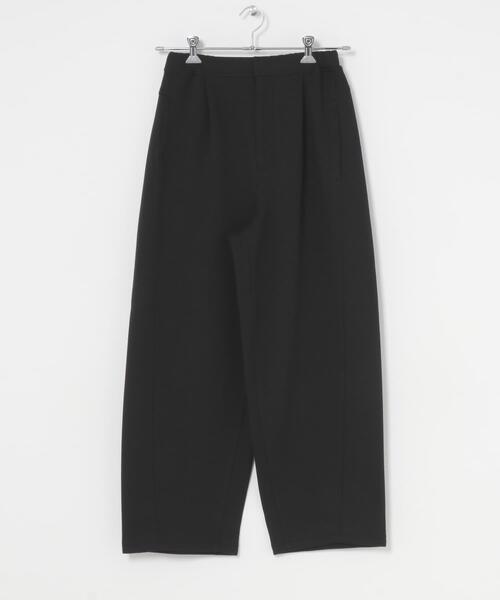 ITEMS URBANRESEARCH（アイテムズ アーバンリサーチ）の「ダンボールバレルパンツ（その他パンツ・レディース・グレー/ブラック・FREE）」の17枚目の写真