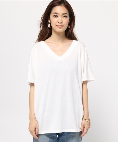 MOUSSY(マウジー)の「ERI LOOSE TSJ(Tシャツ/カットソー・レディース・ホワイト系その他/ホワイト/ピンク/ライトブラック/カーキ/ボルドー・FREE)」の12枚目の写真