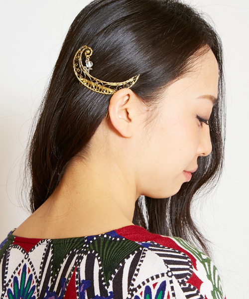 チャイハネ(チャイハネ)の「【チャイハネ】クレセントムーン★フィリグリーワークヘアコーム(その他ヘアアクセサリー・レディース・ゴールド/シルバー・FREE)」の2枚目の写真