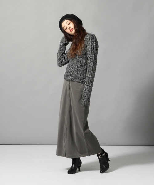 HARE（ハレ）の「ベロアペンシルスカート(HARE)（スカート・レディース・グレー/ネイビー・MEDIUM/SMALL）」の14枚目の写真