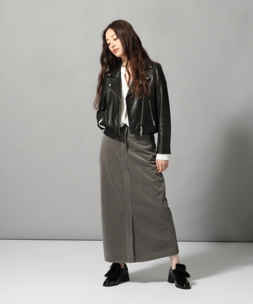 HARE（ハレ）の「ベロアペンシルスカート(HARE)（スカート・レディース・グレー/ネイビー・MEDIUM/SMALL）」の8枚目の写真