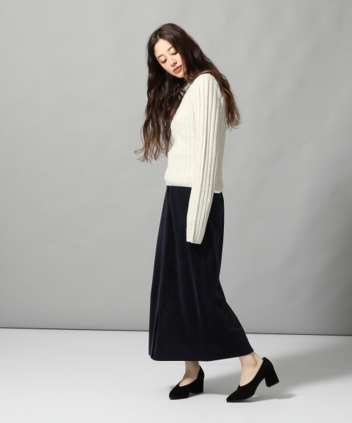 HARE（ハレ）の「ベロアペンシルスカート(HARE)（スカート・レディース・グレー/ネイビー・MEDIUM/SMALL）」の11枚目の写真