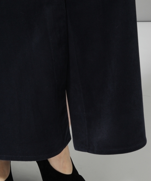 HARE（ハレ）の「ベロアペンシルスカート(HARE)（スカート・レディース・グレー/ネイビー・MEDIUM/SMALL）」の6枚目の写真