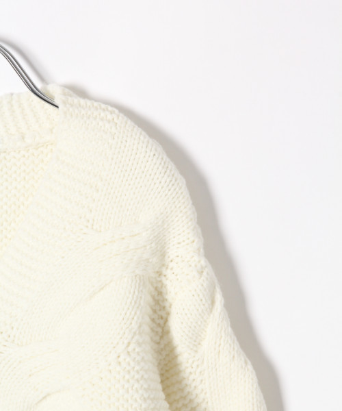 GLOBAL WORK（グローバルワーク）の「【キッズ】ケーブルショートカーデ/801482（カーディガン/ボレロ・キッズ・ホワイト/ブラック/レッド・MEDIUM/LARGE/X-LARGE）」の16枚目の写真