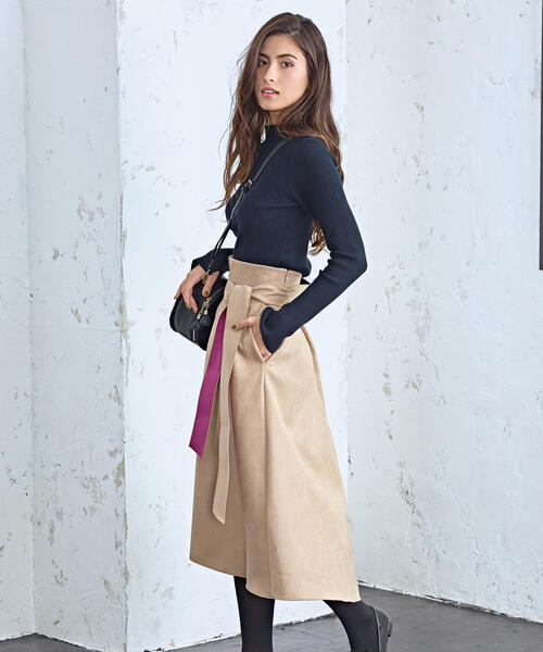 Jewel Changes（ジュエルチェンジズ）の「CS スウェードライク ボンディングスカート（スカート・レディース・ダークブラウン/ベージュ/マスタード・34/36/38）」の8枚目の写真