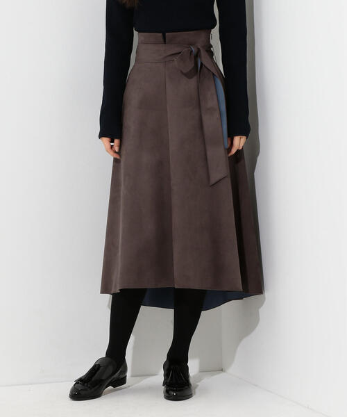 Jewel Changes（ジュエルチェンジズ）の「CS スウェードライク ボンディングスカート（スカート・レディース・ダークブラウン/ベージュ/マスタード・34/36/38）」の4枚目の写真
