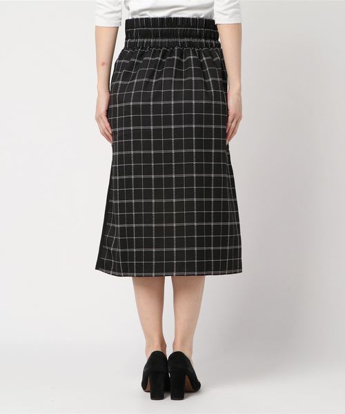 STYLEBLOCK（スタイルブロック）の「ツイル×ステッチチェックミモレ丈スカート（スカート・レディース・ブラック/ダークグレー/ネイビー・M）」の4枚目の写真