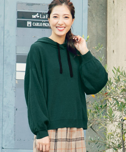 KOBE LETTUCE（コウベレタス）の「ボリュームスリーブドロップショルダーニットパーカー＊レディース/トップス[C3444]神戸レタス（パーカー・レディース・ブラック/グレー/グリーン/プラム・FREE）」の3枚目の写真