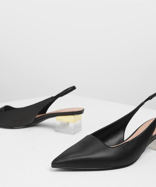 CHARLES & KEITH(チャールズ & キース)の「アクセントルーサイトヒールスライダー / Accented Lucite Heel Slingbacks(サンダル・レディース・ブラック/アイボリー・22.5cm/23cm/23.5cm/24.5cm/25cm)」の6枚目の写真