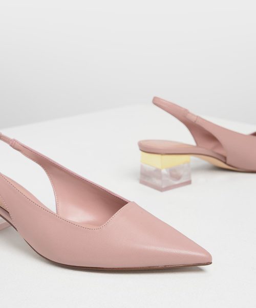 CHARLES & KEITH(チャールズ & キース)の「アクセントルーサイトヒールスライダー / Accented Lucite Heel Slingbacks(サンダル・レディース・ブラック/アイボリー・22.5cm/23cm/23.5cm/24.5cm/25cm)」の12枚目の写真