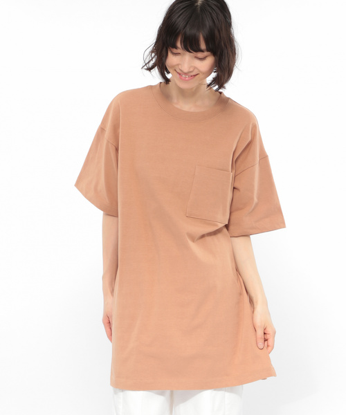 LAKOLE(ラコレ)の「オーバーサイズチュニック / LAKOLE(Tシャツ/カットソー・レディース・ホワイト/ブラック/キャメル/ブルー・SMALL/MEDIUM)」の5枚目の写真