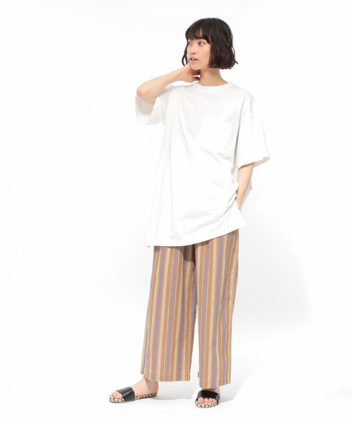 LAKOLE(ラコレ)の「オーバーサイズチュニック / LAKOLE(Tシャツ/カットソー・レディース・ホワイト/ブラック/キャメル/ブルー・SMALL/MEDIUM)」の6枚目の写真