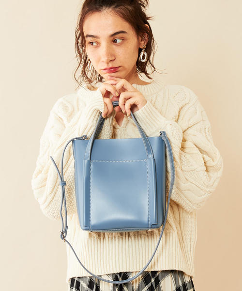 BEAUTY&YOUTH UNITED ARROWS（ビューティーアンドユースユナイテッドアローズ）の「BY スクエアステッチショルダーバッグ -2WAY-（ショルダーバッグ・レディース・ブラック/ブラウン/コバルトブルー・FREE）」の13枚目の写真