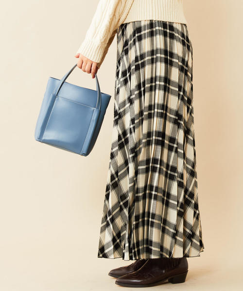 BEAUTY&YOUTH UNITED ARROWS（ビューティーアンドユースユナイテッドアローズ）の「BY スクエアステッチショルダーバッグ -2WAY-（ショルダーバッグ・レディース・ブラック/ブラウン/コバルトブルー・FREE）」の20枚目の写真