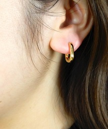 アソートデザインのつけっぱなしピアス