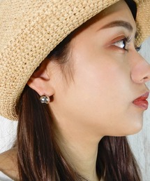 アソートデザインのつけっぱなしピアス