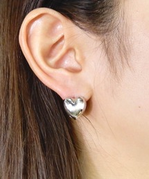 アソートデザインのつけっぱなしピアス