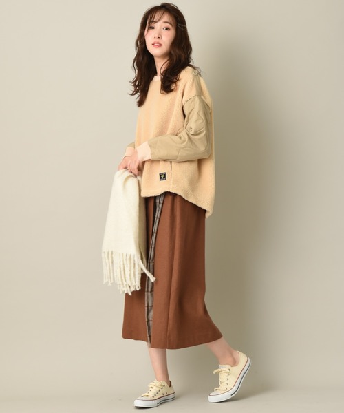 Lee(リー)の「【Lee】KILTTING SLEEVE PULLOVER(ニット/セーター・レディース・ベージュ/グリーン・FREE)」の7枚目の写真