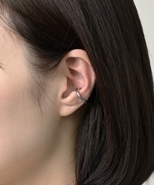 Fun & Daily（ファンアンドデイリー）の「F&D : クリップサークルイヤーカフ（イヤーカフ・レディース・ブラック/シルバー/ゴールド・FREE）」の8枚目の写真