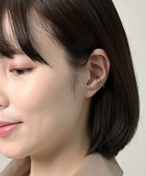 Fun & Daily（ファンアンドデイリー）の「F&D : クリップサークルイヤーカフ（イヤーカフ・レディース・ブラック/シルバー/ゴールド・FREE）」の9枚目の写真