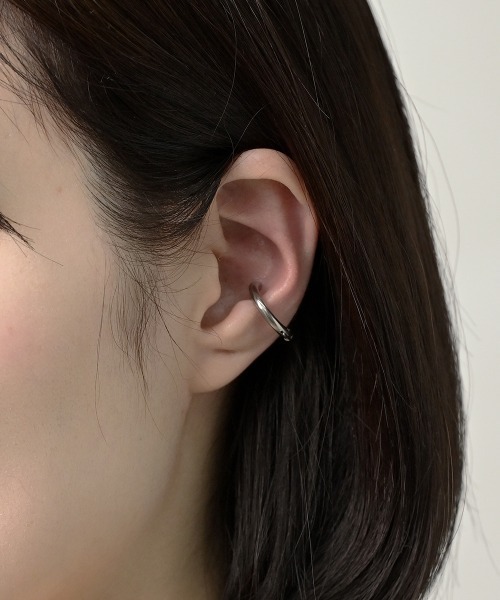 Fun & Daily（ファンアンドデイリー）の「F&D : クリップサークルイヤーカフ（イヤーカフ・レディース・ブラック/シルバー/ゴールド・FREE）」の10枚目の写真