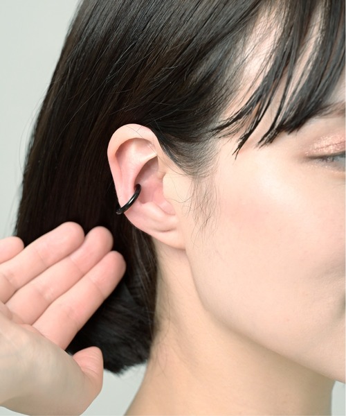 Fun & Daily（ファンアンドデイリー）の「F&D : クリップサークルイヤーカフ（イヤーカフ・レディース・ブラック/シルバー/ゴールド・FREE）」の19枚目の写真