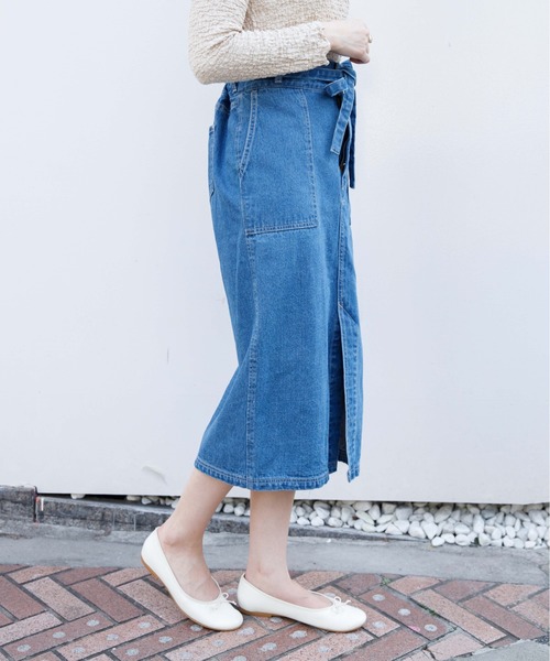 flower（フラワー）の「ティディーデニムスカート（デニムスカート・レディース・ホワイト/ブルー・FREE）」の8枚目の写真