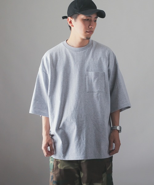 Goodwear(グッドウェア)の「Good wear グッドウェア SUPER BIGシルエット ポケットTシャツ 2W7-2501(Tシャツ/カットソー・メンズ・杢グレー/マスタード/ブラック/ホワイト/ライトブルー/チャコールグレー/ライトカーキ/ベージュ/ネイビー/スモークピンク/ライトベージュ/ライトパープル/カーキブラウン/グレー/ブルー系その他/イエロー系その他/オレンジ系その他/ミント/ダークグリーン/ライトピンク/グレー系その他・S/M/L/XL)」の5枚目の写真