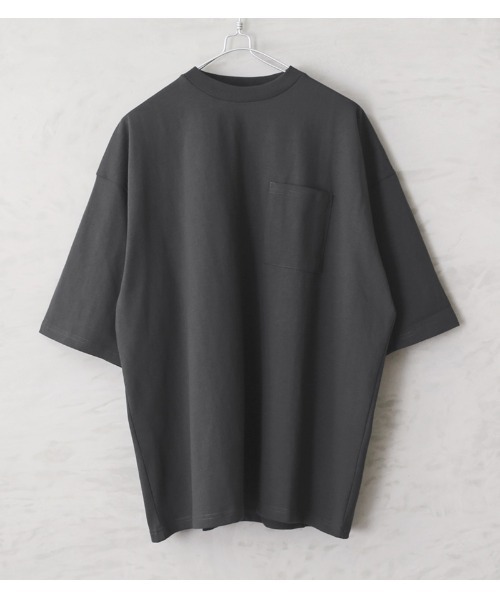 Goodwear(グッドウェア)の「Good wear グッドウェア SUPER BIGシルエット ポケットTシャツ 2W7-2501(Tシャツ/カットソー・メンズ・杢グレー/マスタード/ブラック/ホワイト/ライトブルー/チャコールグレー/ライトカーキ/ベージュ/ネイビー/スモークピンク/ライトベージュ/ライトパープル/カーキブラウン/グレー/ブルー系その他/イエロー系その他/オレンジ系その他/ミント/ダークグリーン/ライトピンク/グレー系その他・S/M/L/XL)」の6枚目の写真