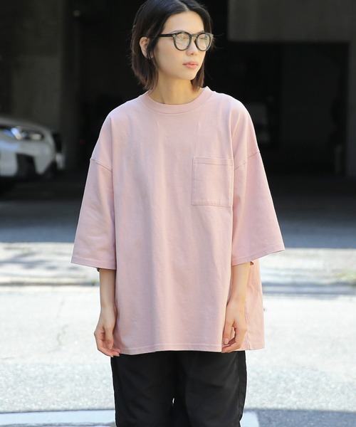 Goodwear(グッドウェア)の「Good wear グッドウェア SUPER BIGシルエット ポケットTシャツ 2W7-2501(Tシャツ/カットソー・メンズ・杢グレー/マスタード/ブラック/ホワイト/ライトブルー/チャコールグレー/ライトカーキ/ベージュ/ネイビー/スモークピンク/ライトベージュ/ライトパープル/カーキブラウン/グレー/ブルー系その他/イエロー系その他/オレンジ系その他/ミント/ダークグリーン/ライトピンク/グレー系その他・S/M/L/XL)」の19枚目の写真