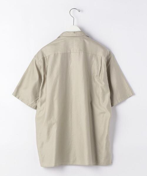 green label relaxing(グリーンレーベルリラクシング)の「CM ライト モールスキン ダブル パッチ オープンカラー 半袖 シャツ(シャツ/ブラウス・メンズ・ダークグリーン/ベージュ/パープル・LARGE/SMALL/X-LARGE/MEDIUM)」の4枚目の写真