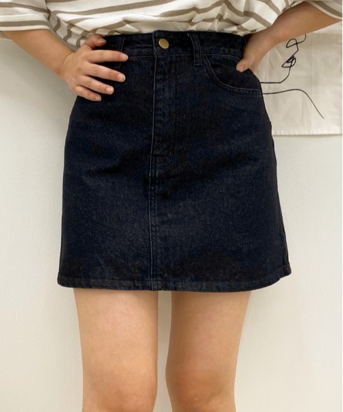 apres jour（アプレジュール）の「ベーシック台形スカート【ZOZOTOWN限定アイテム】（スカート・レディース・ブラック/オフホワイト/その他/ダークブルー/モカ/ミント・SMALL/MEDIUM/LARGE/X-LARGE）」の6枚目の写真