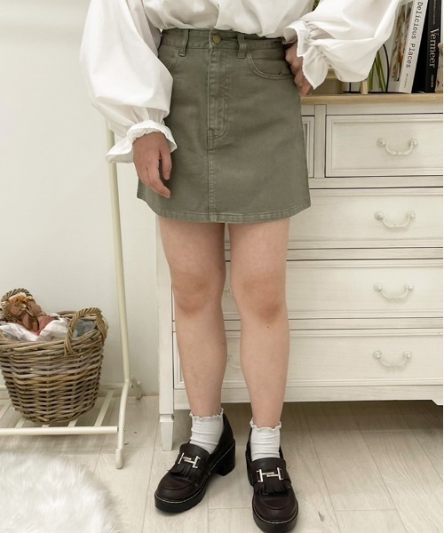 apres jour（アプレジュール）の「ベーシック台形スカート【ZOZOTOWN限定アイテム】（スカート・レディース・ブラック/オフホワイト/その他/ダークブルー/モカ/ミント・SMALL/MEDIUM/LARGE/X-LARGE）」の17枚目の写真