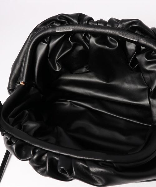 Narcissus(ナルシス)の「【Narcissus】チェーンBAG(ショルダーバッグ・レディース・ブラック/ホワイト/キャメル・FREE)」の4枚目の写真