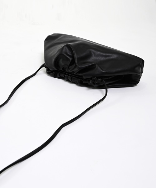 Narcissus(ナルシス)の「【Narcissus】チェーンBAG(ショルダーバッグ・レディース・ブラック/ホワイト/キャメル・FREE)」の13枚目の写真