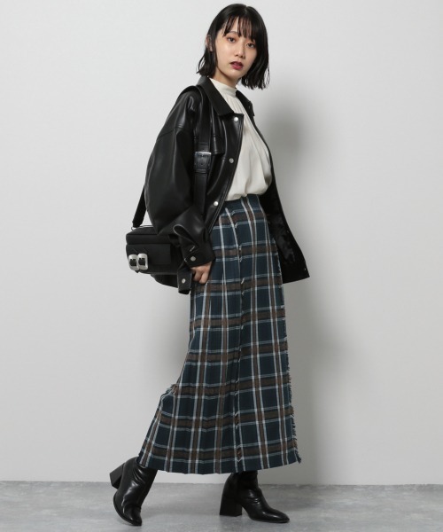 PAGEBOY（ページボーイ）の「モールチェックスカート（スカート・レディース・グリーン系その他/ブルー系その他・SMALL/MEDIUM）」の4枚目の写真